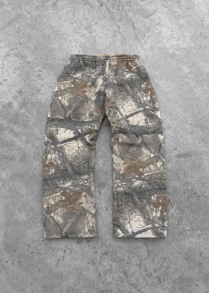 AKIMBO STRAIGHT-LEG SWEATPANTS – REALTREE® CAMO