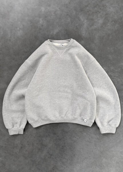 AKIMBO CREWNECK – HEATHER GREY
